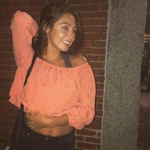 Meet your Posher, Sierra